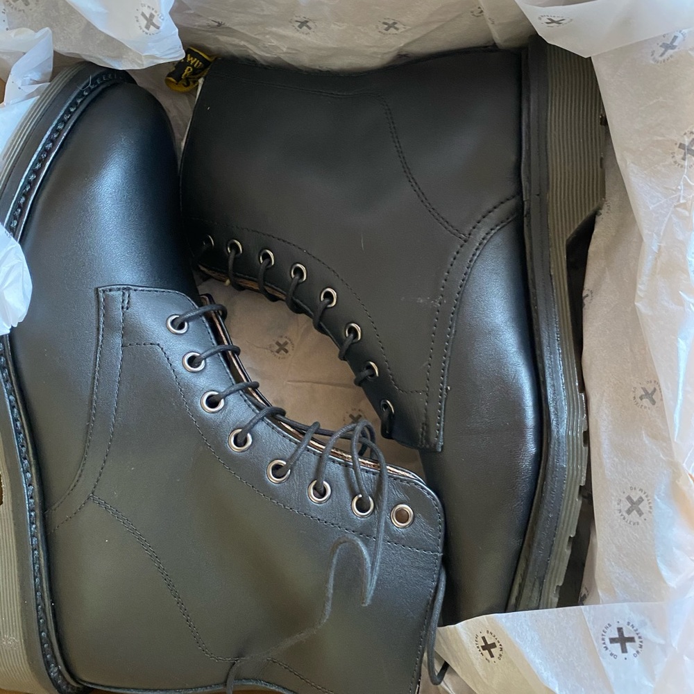 Dr. Martens Felicity in Black boots - Picture 5 of 8